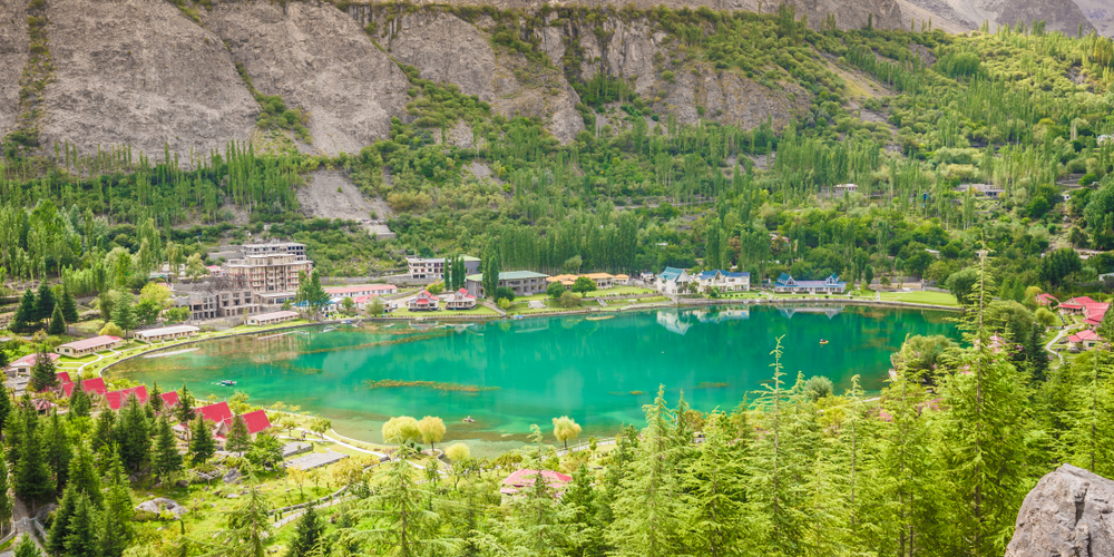 Lower Kachura Lake