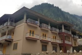 Shangrila Sharda Hotel