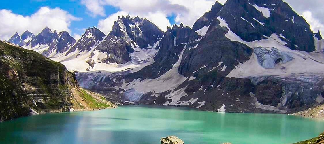 Chitta Katha Lake