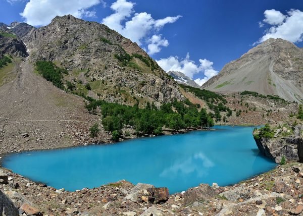 Naltar Lake